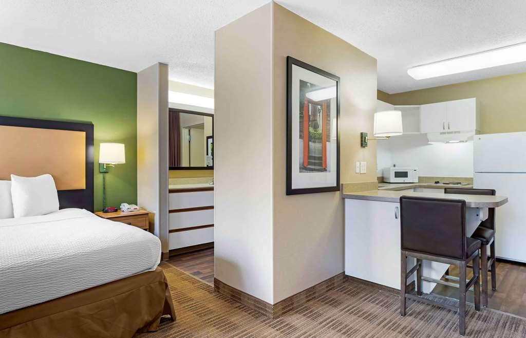Extended Stay America Suites - Houston - Galleria - Uptown Chambre photo