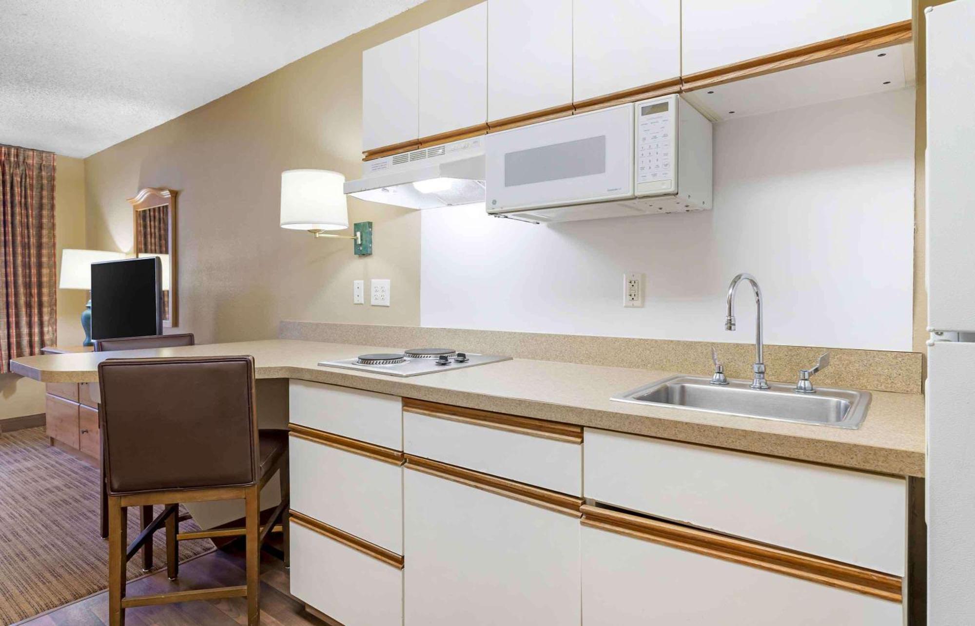 Extended Stay America Suites - Houston - Galleria - Uptown Extérieur photo